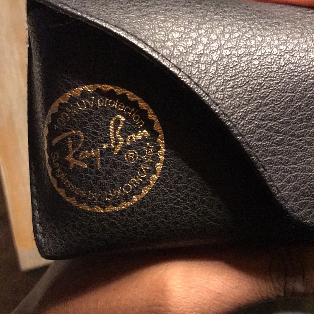 Ray-Ban glasses case - Picture 2 of 2